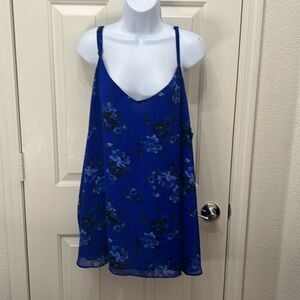 Torrid Sz 4 Women’s Blue Tank Top Adjustable Strap VNeck Sleeveless Sheer Floral